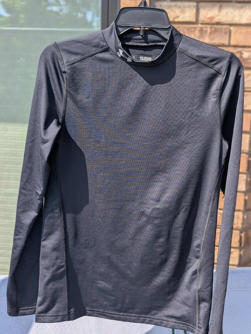 Under Armor ColdGear Black Long Sleeve Mock Turtleneck YXL